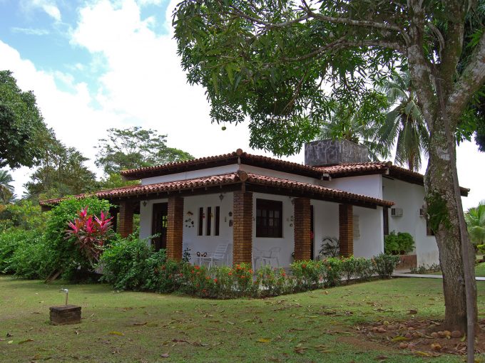 Casa à venda com boa oportunidade no Encontro das Águas