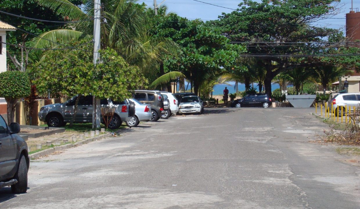 casa-a-venda-a-100-m-da-praia-do-flamengo-2