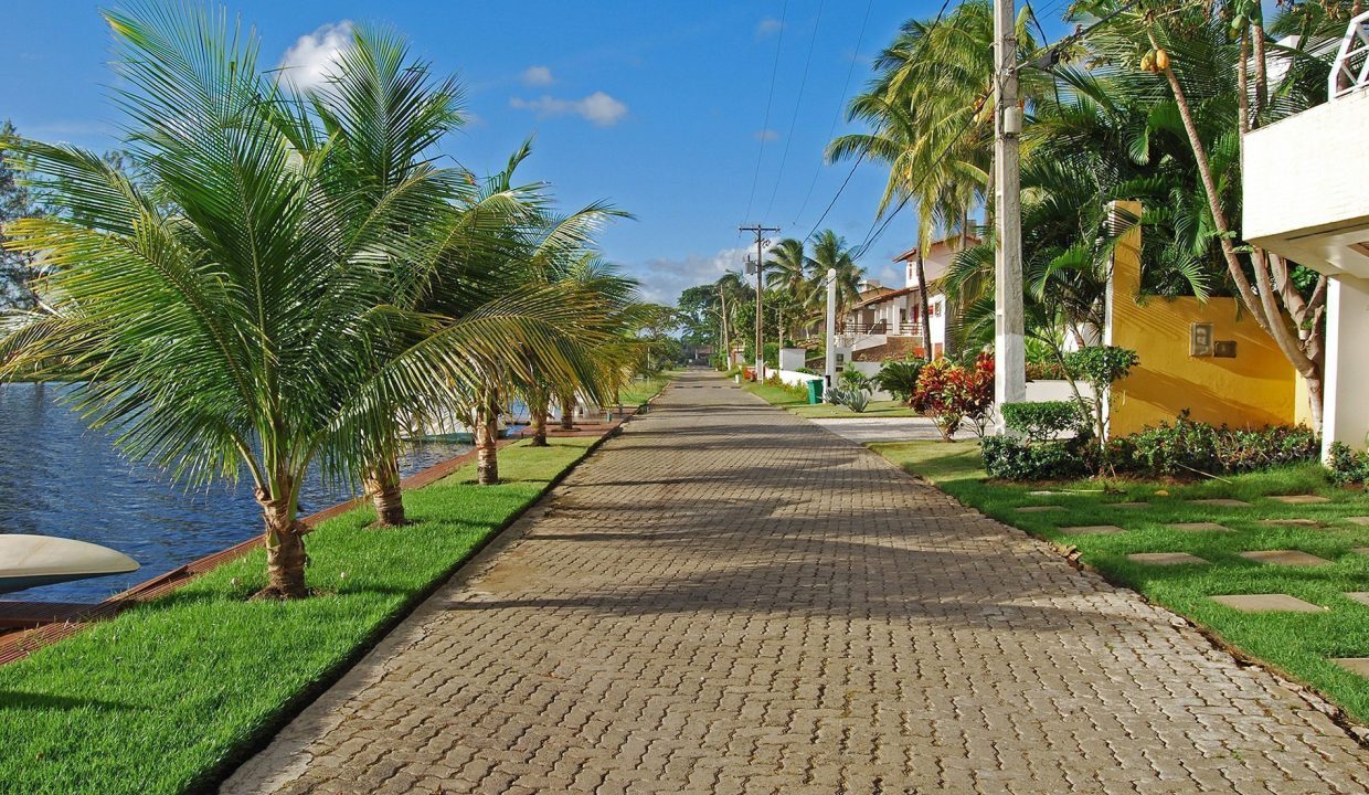 casa-a-venda-em-interlagos-de-frente-para-o-mar-21