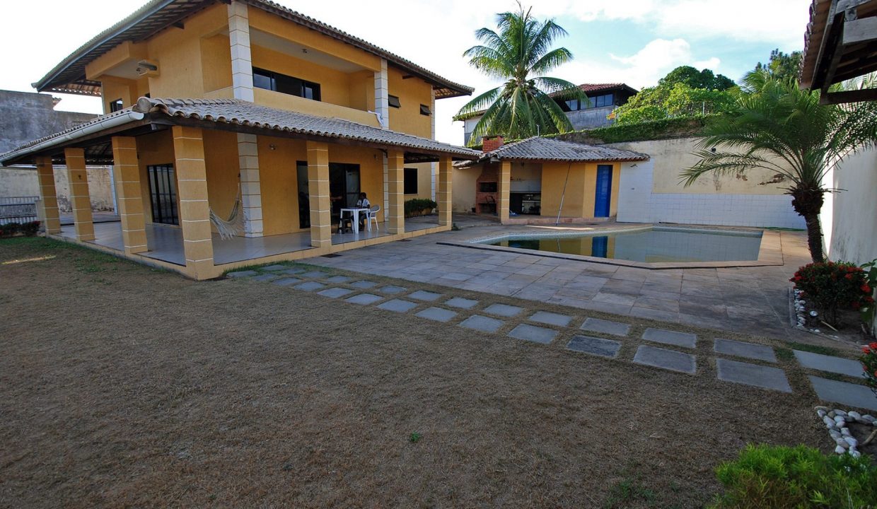 Ótima casa a venda Caji Lauro de Freitas