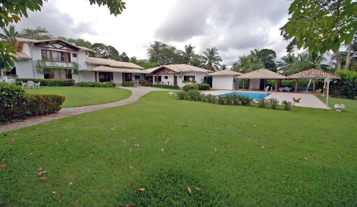 Elegante casa a venda no Encontro das Águas