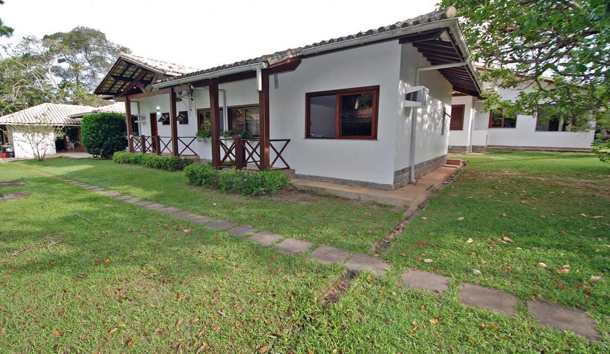 Elegante casa a venda no Encontro das Águas