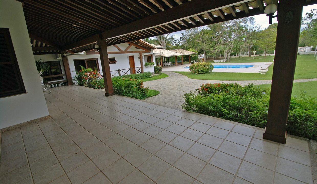 Elegante casa a venda no Encontro das Águas