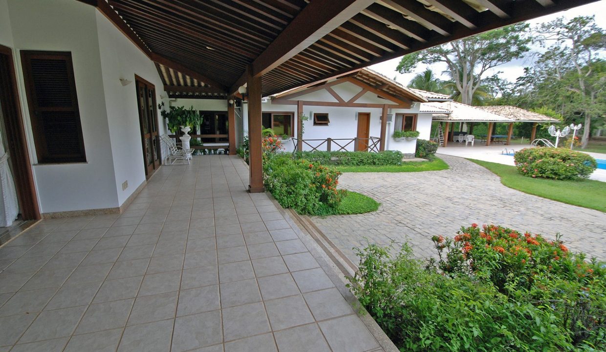 Elegante casa a venda no Encontro das Águas