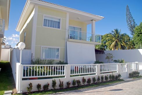 Ótima casa a venda Buraquinho Lauro de Freitas