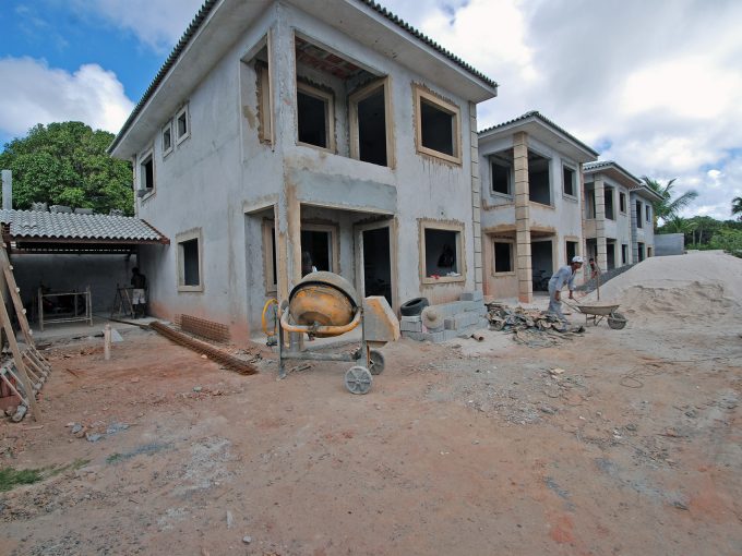 Casas duplex à venda em Lauro de Freitas