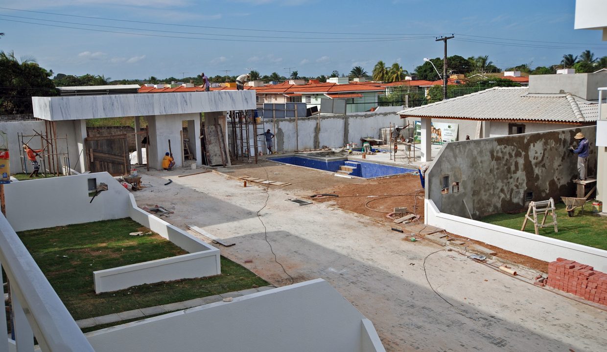 Casas de 4 suites à venda em Buraquinho-17