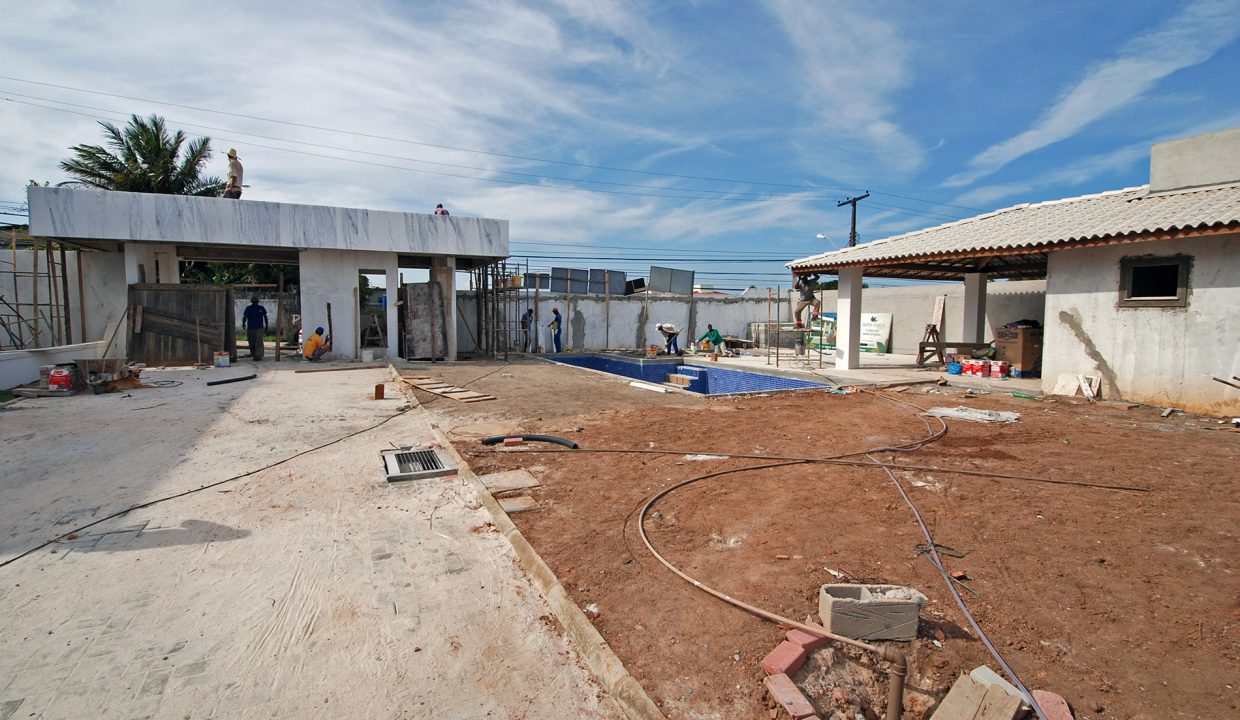 Casas de 4 suites à venda em Buraquinho-19