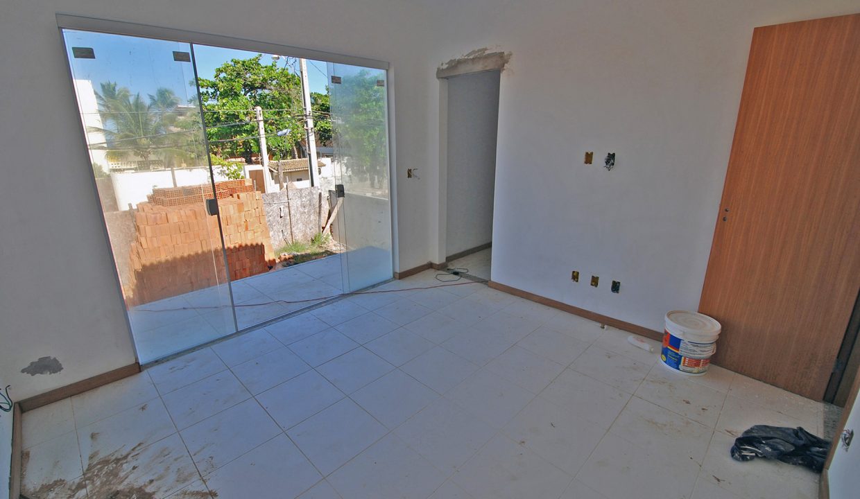 casa-a-50-m-da-praia-a-venda-em-pitanga-8