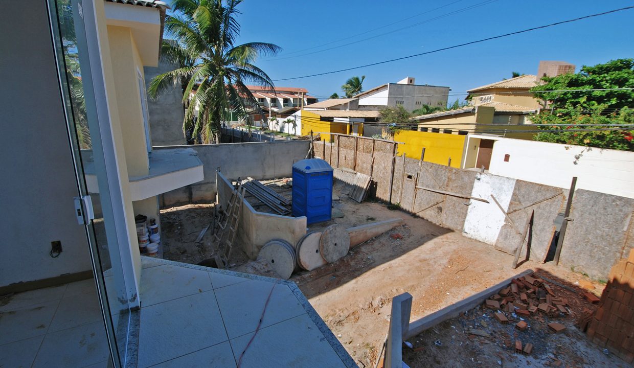 casa-a-50-m-da-praia-a-venda-em-pitanga-9