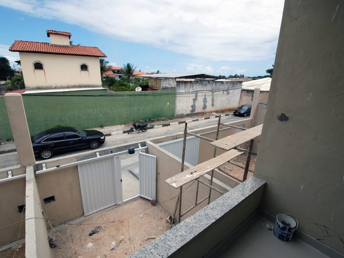 Casa a venda perto do Centro de Lauro de Freitas