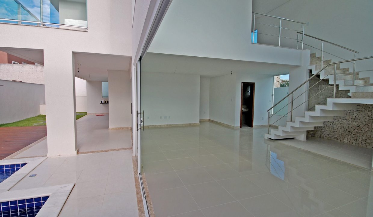 casa-elegante-a-venda-alphaville-litoral-norte-24