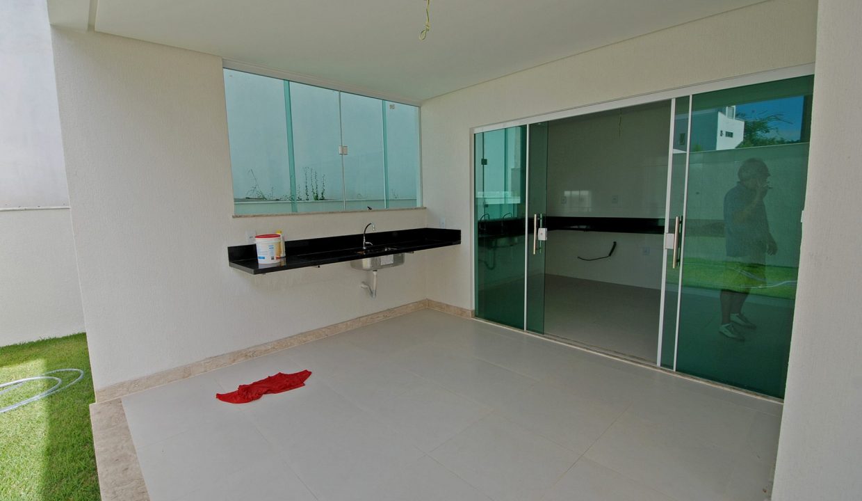 casa-elegante-a-venda-alphaville-litoral-norte-45