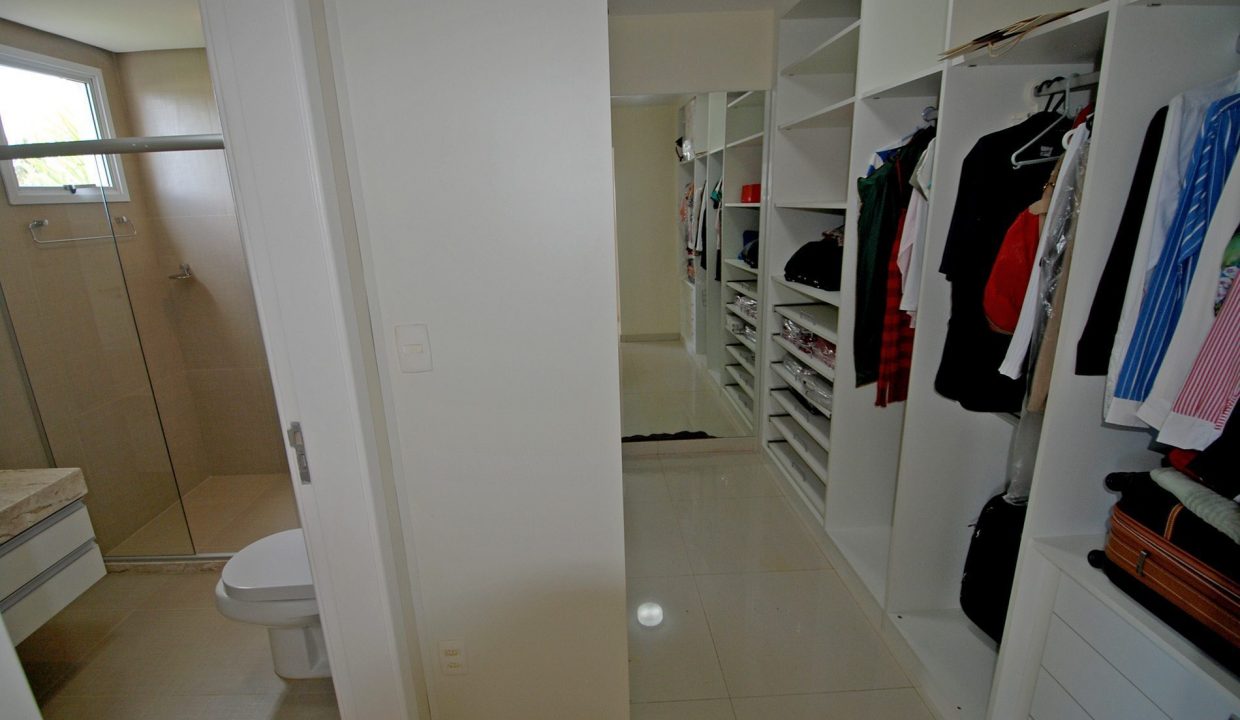 casa-luxuosa-a-venda-alphaville-litoral-norte-I-27