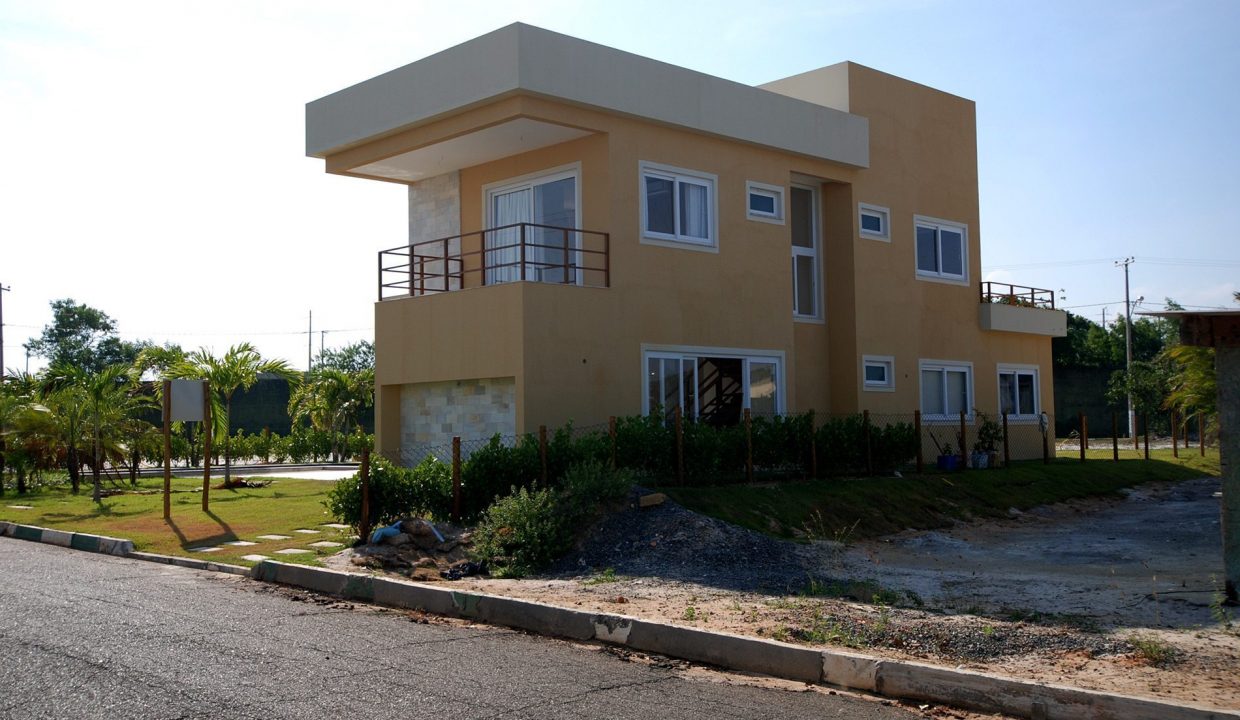 Luxuosa casa a venda Paraíso dos Lagos Guarajuba