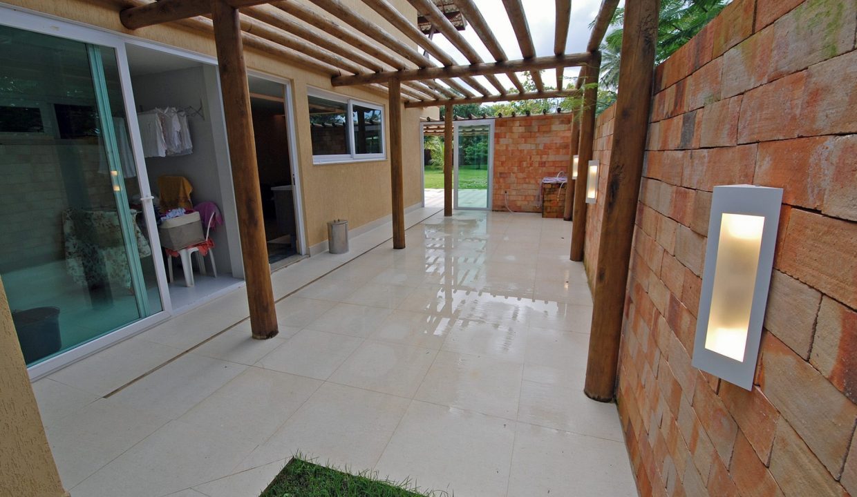 casa-a-venda-perto-da-praia-itacimirim-44