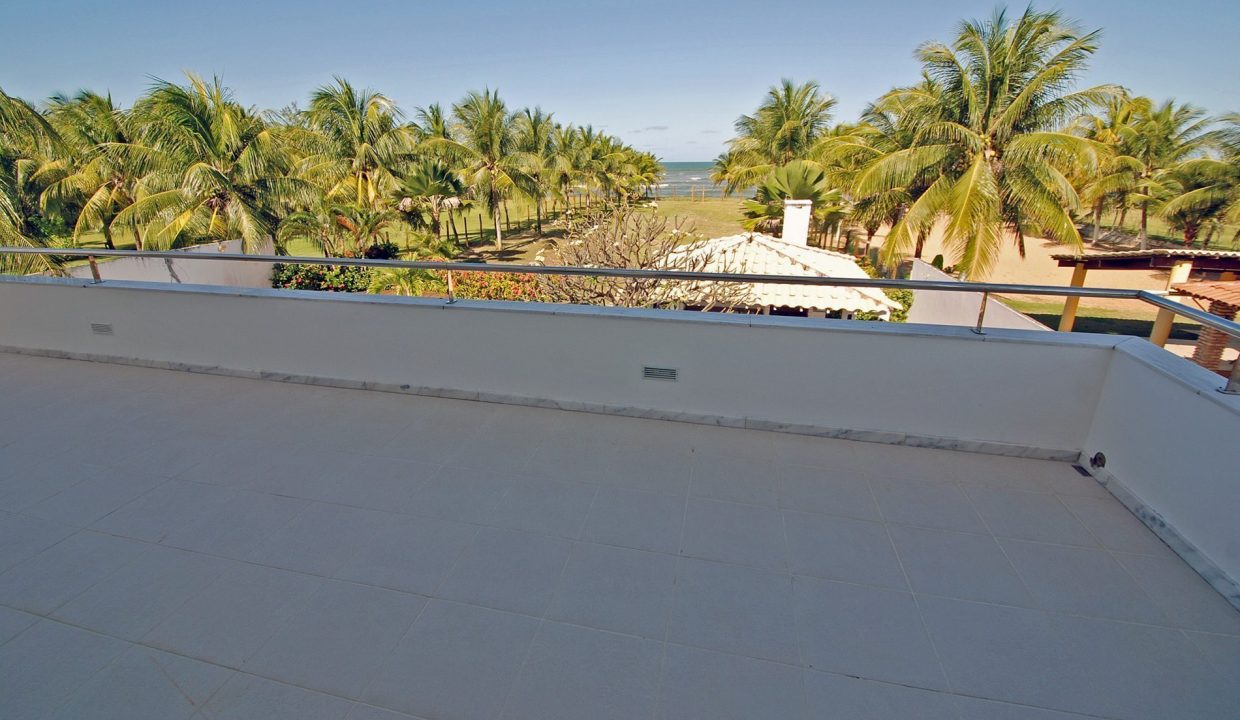 casa-a-venda-na-frente-da-praia-em-itacimirim-16