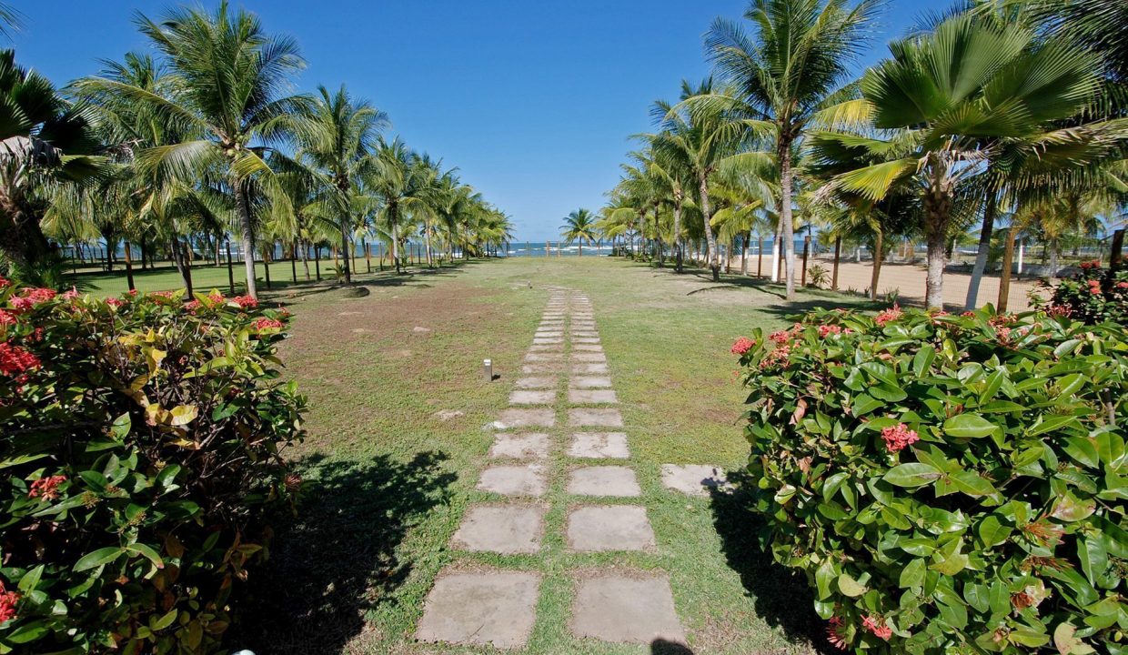 casa-a-venda-na-frente-da-praia-em-itacimirim-6