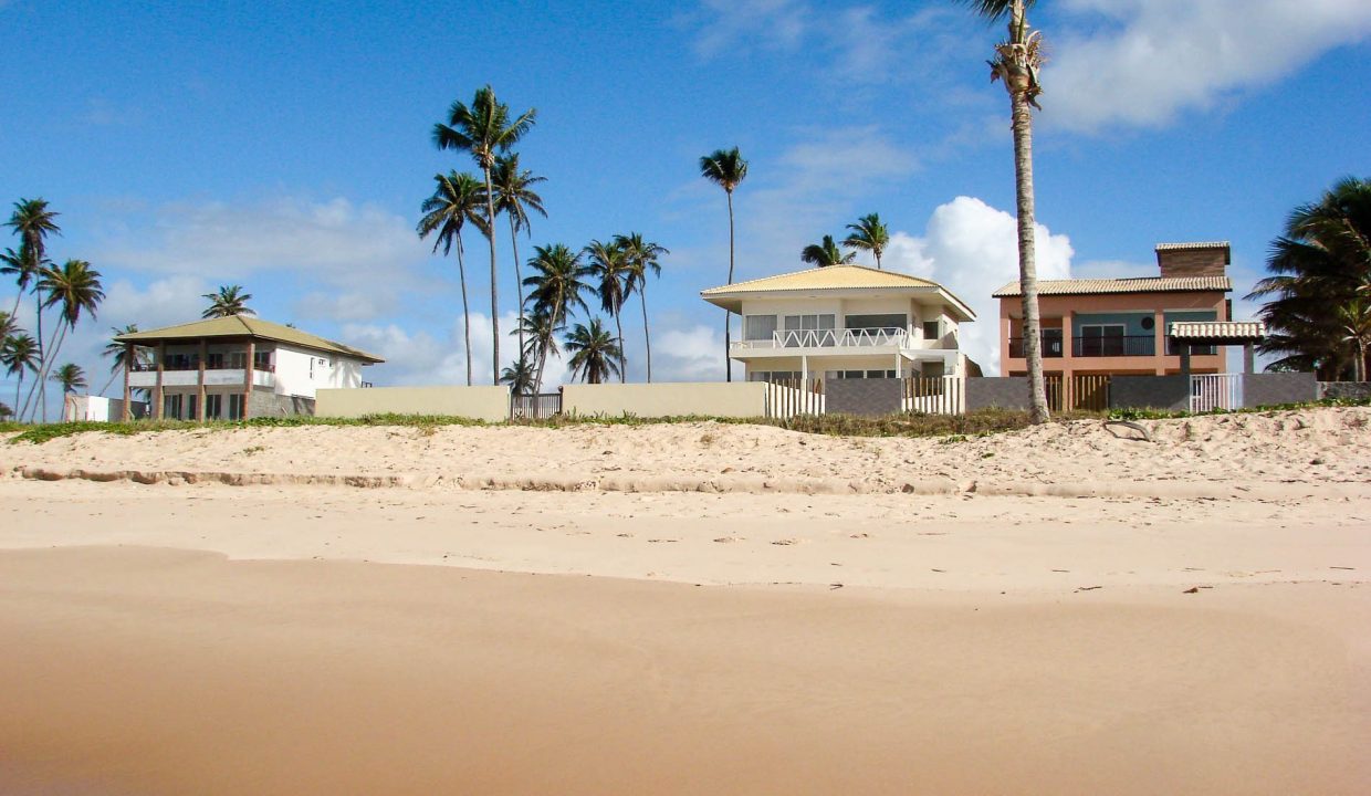 barra-do-jacuipe-casa-frente-mar-a-venda