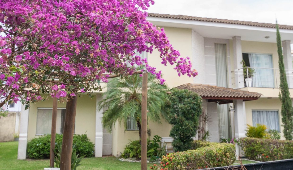 Buraquinho casa a venda em Lauro de Freitas