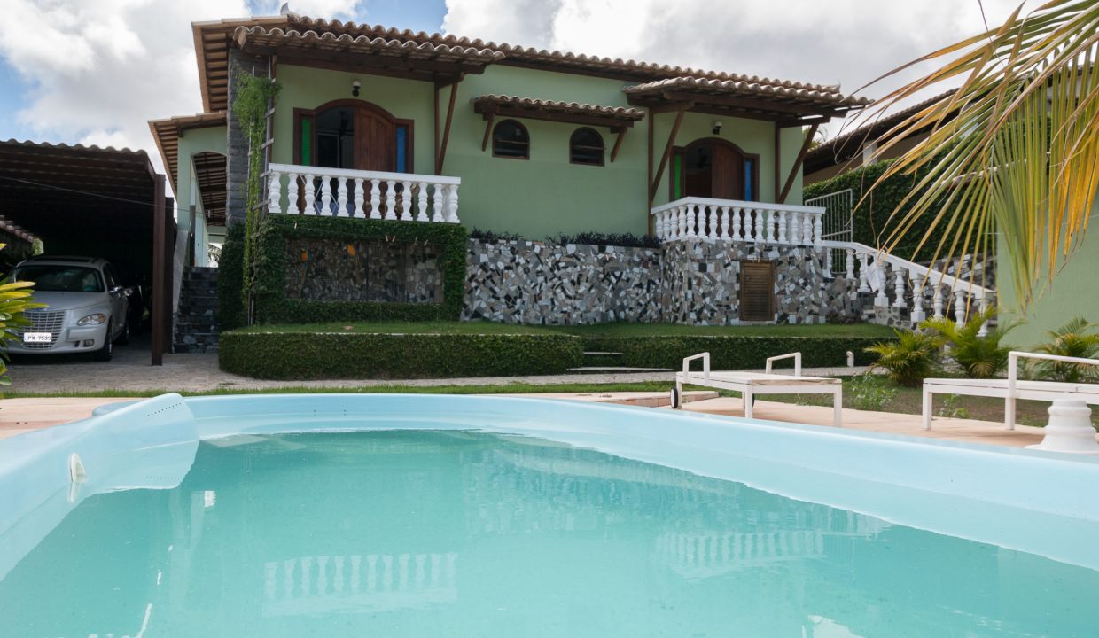 Casa térrea com piscina a venda em Lauro de Freitas (4)