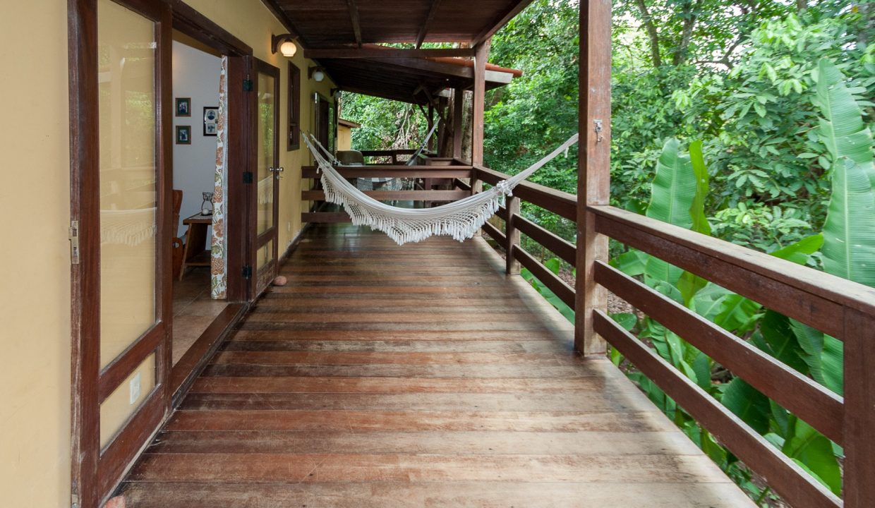 Linda casa rústica a venda Encontro das Aguas-28