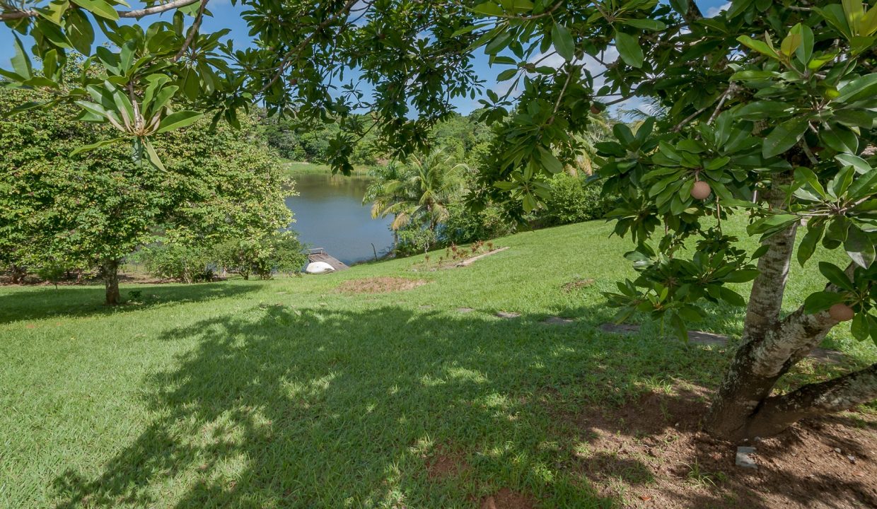 Casa térrea na lagoa a venda Encontro das Àguas