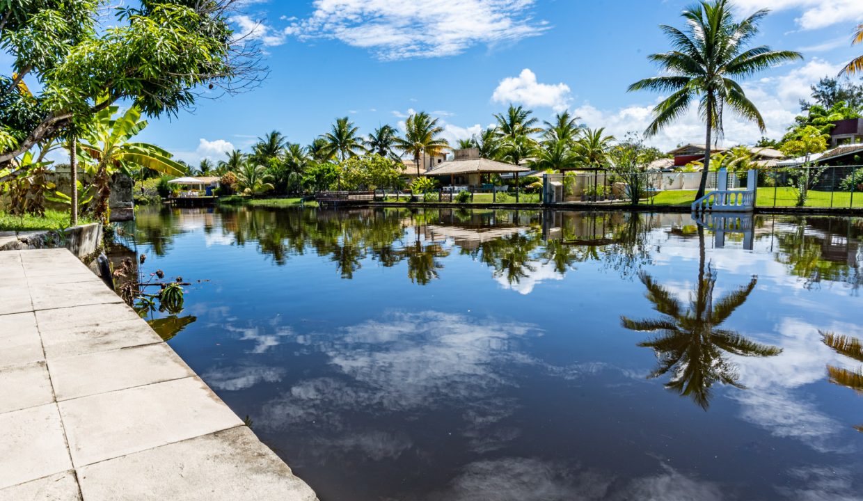 Casa a venda no condomínio de luxo Interlagos Bahia (23)