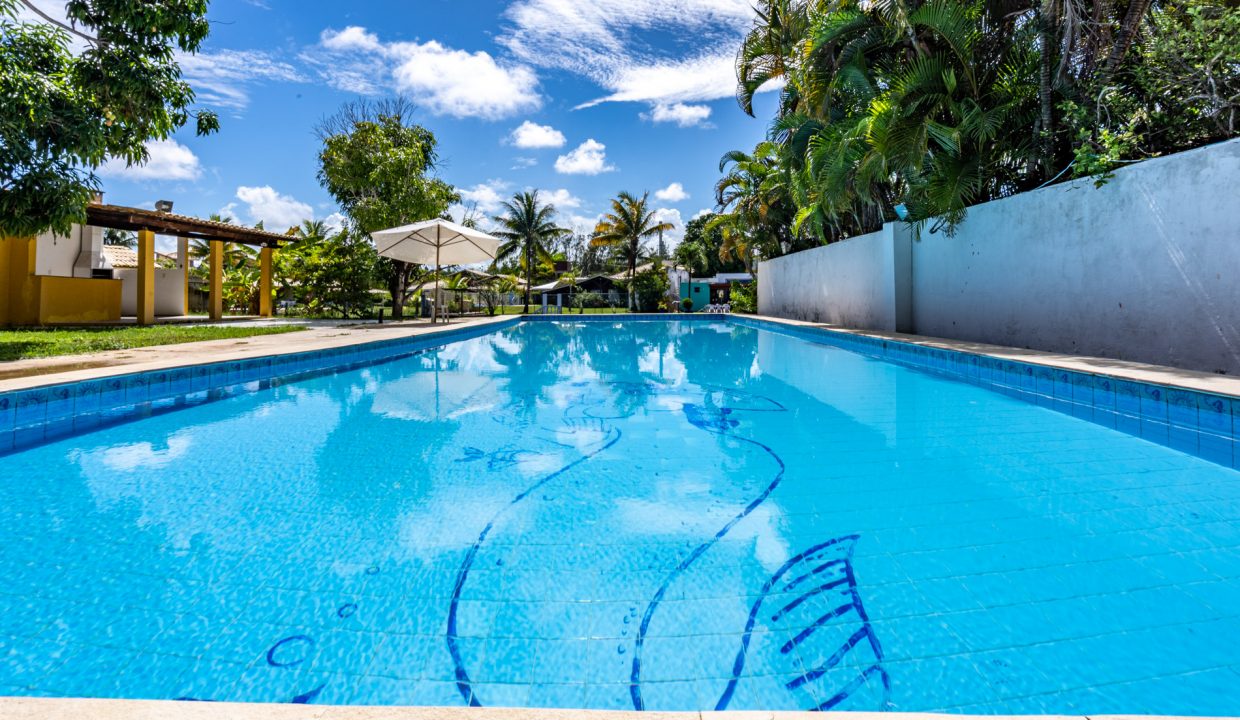 Casa a venda no condomínio de luxo Interlagos Bahia (30)