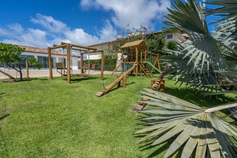 Casa de luxo com piscina a venda em Vilas do Atlântico (29)