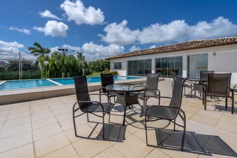 Casa de luxo com piscina a venda em Vilas do Atlântico (31)