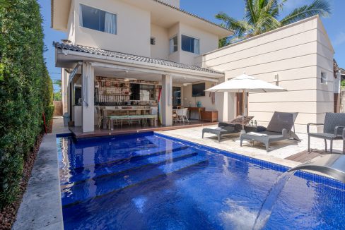 Casa de luxo com piscina a venda em Vilas do Atlântico (6)