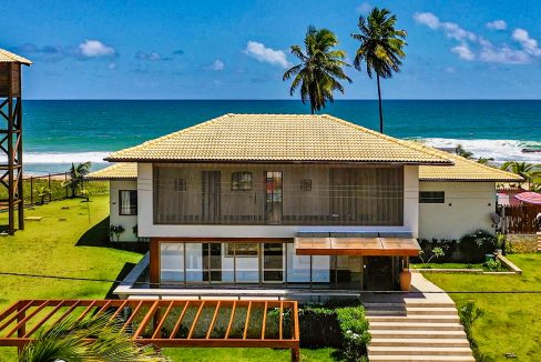 Casa de luxo frente a praia e fundo lagoa Praia dos Lagos