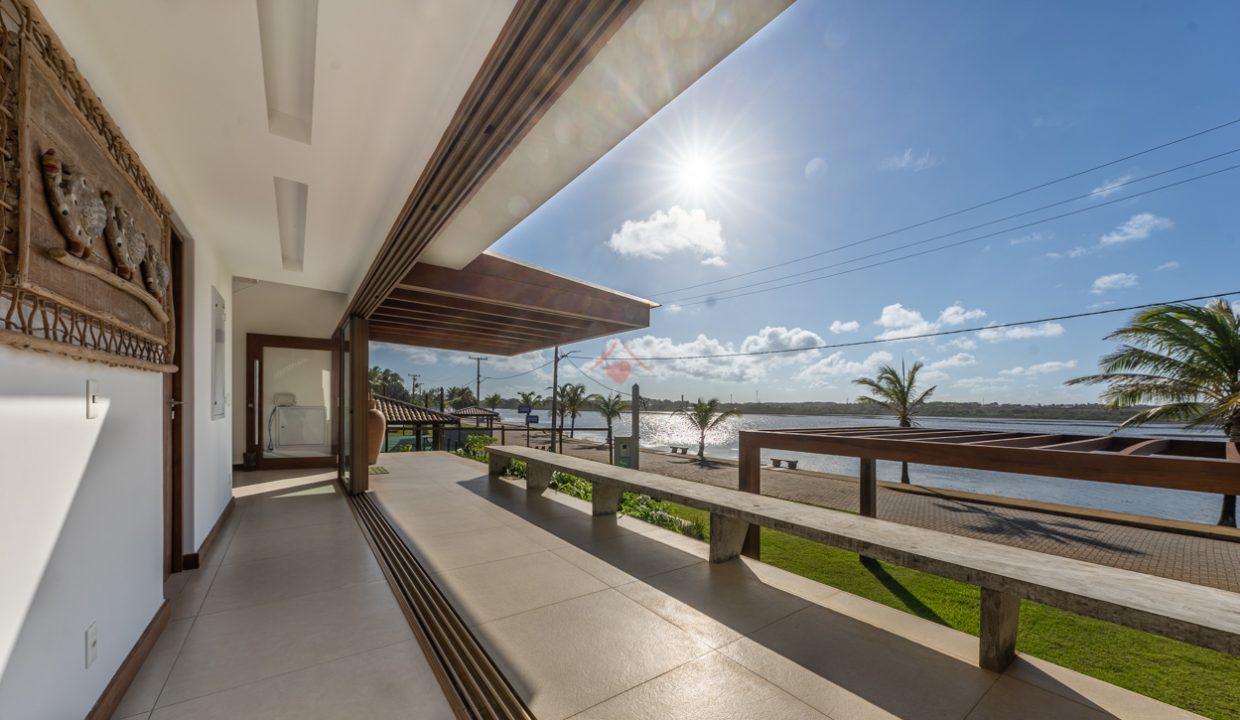 Casa de luxo frente a praia e fundo lagoa Praia dos lagos (39)