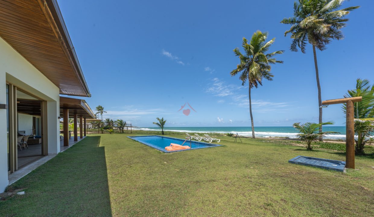 Casa de luxo frente a praia e fundo lagoa Praia dos lagos (7)