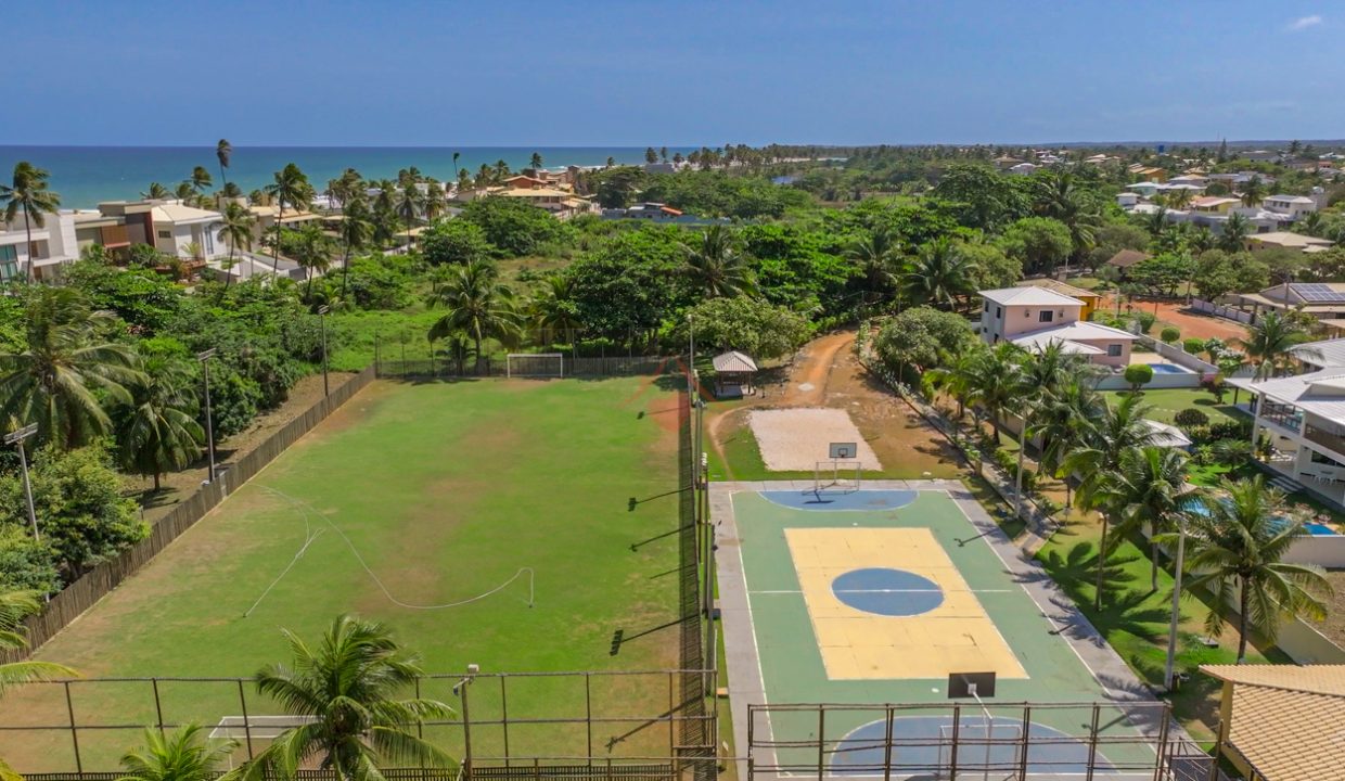 Mansão nova a venda de frente pra praia em Barra do Jacuipe-40