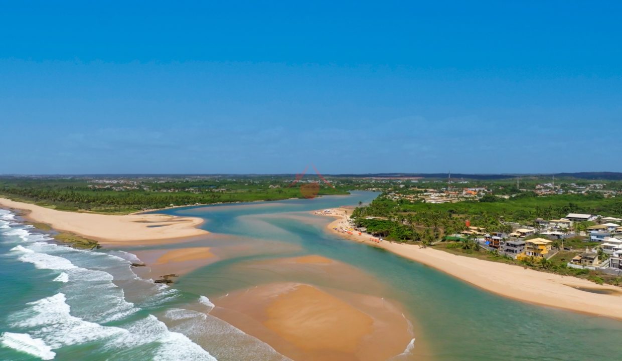 Mansão nova a venda de frente pra praia em Barra do Jacuipe-48